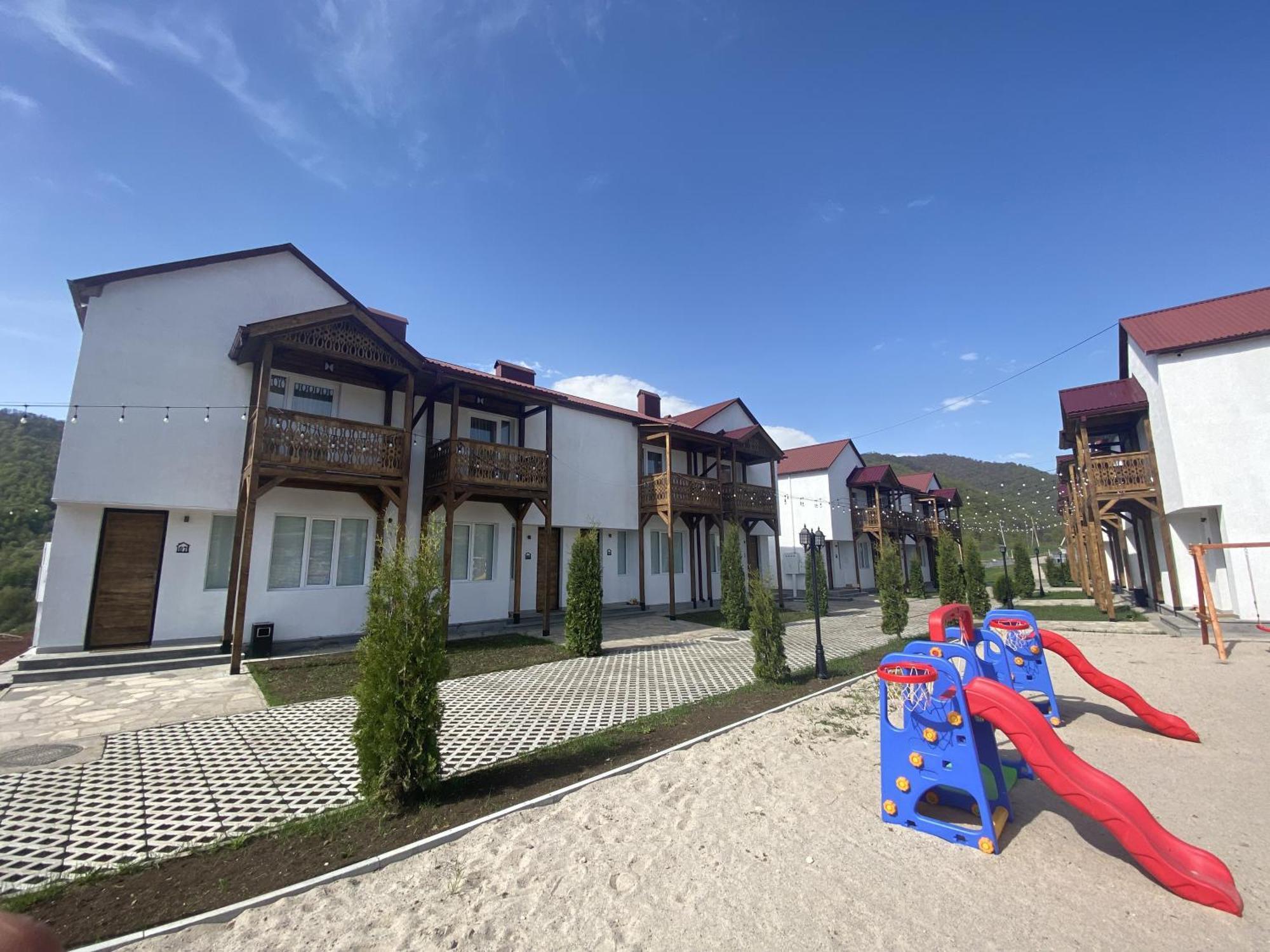 Motives Inn Dilidschan Exterior foto